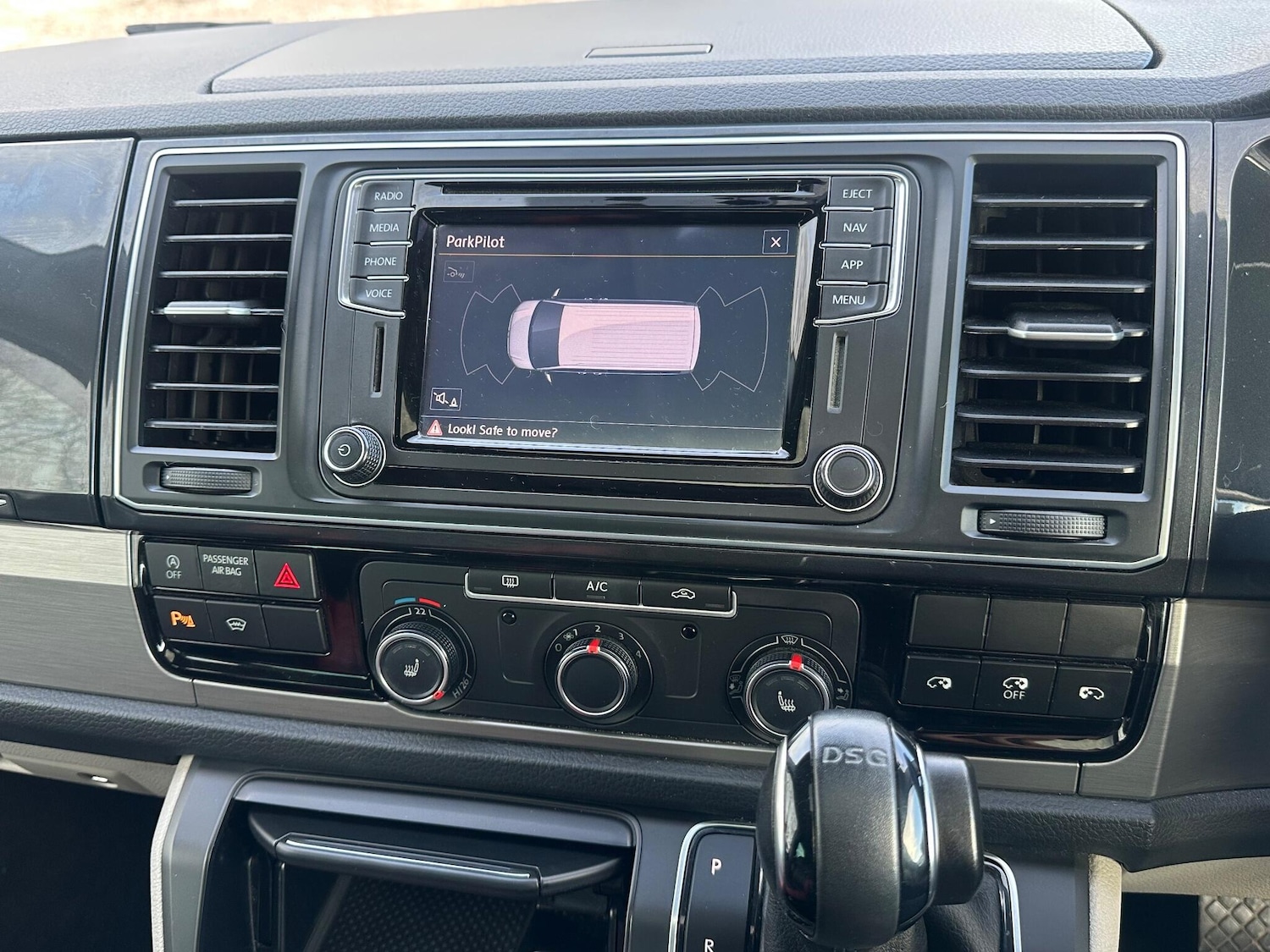 Used Volkswagen Transporter 2017 for sale - 76953072: Photo 15