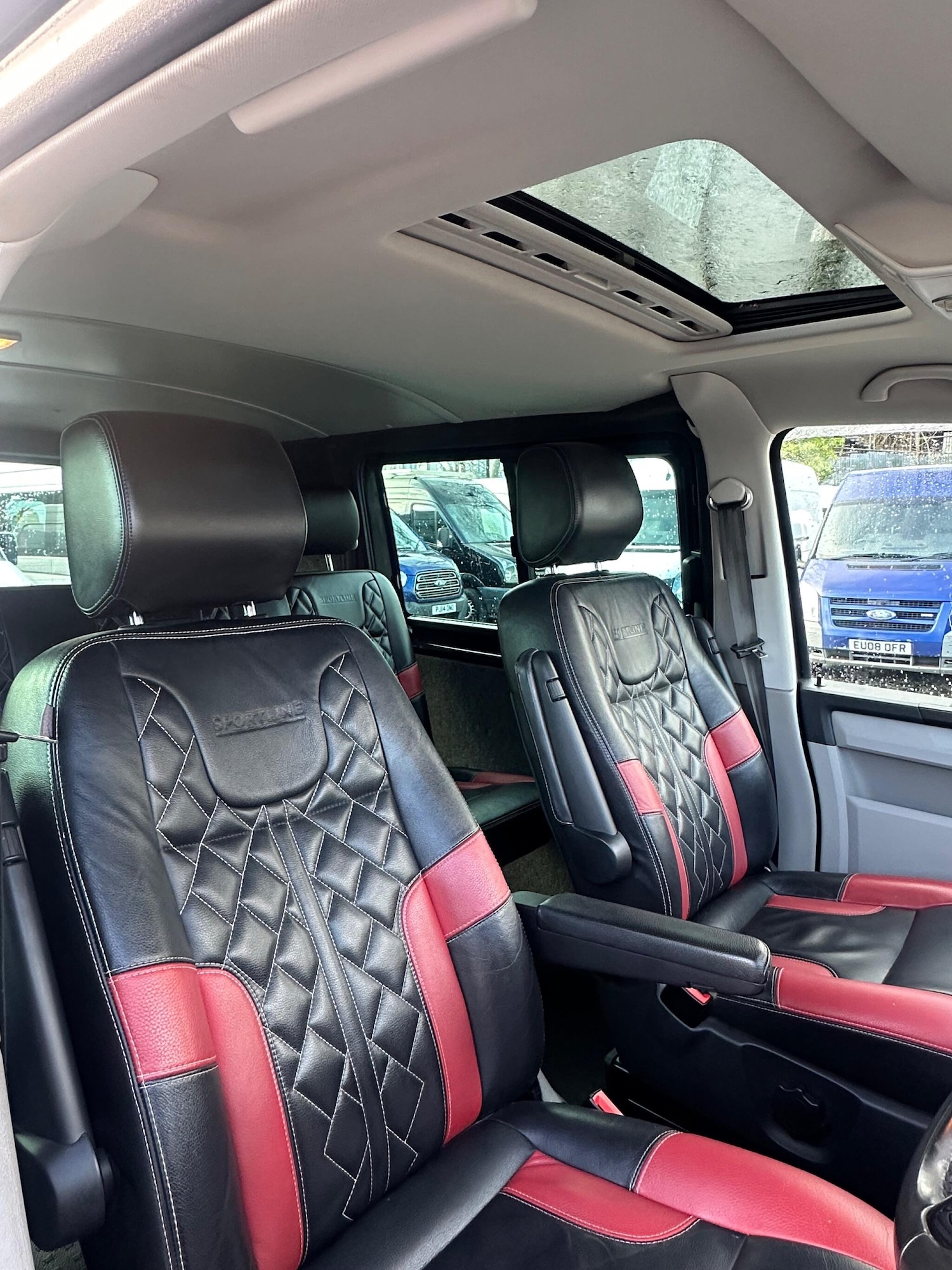 Used Volkswagen Transporter 2017 for sale - 76953072: Photo 16