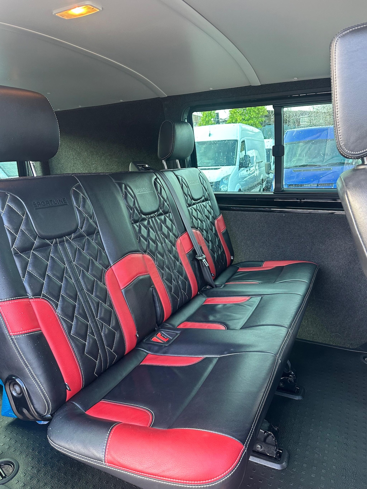 Used Volkswagen Transporter 2017 for sale - 76953072: Photo 17