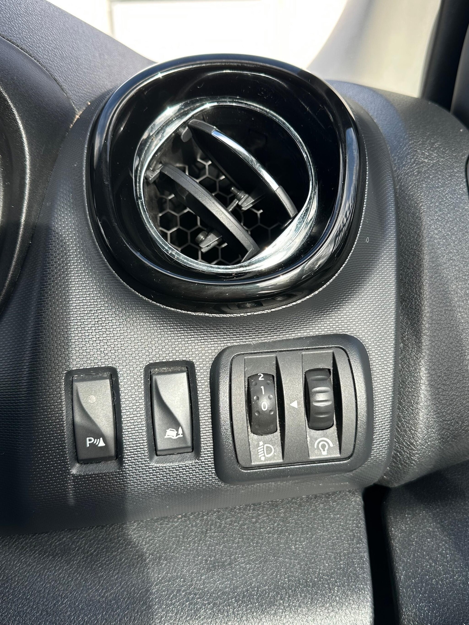 Used Vauxhall Vivaro 2016 for sale - 76440671: Photo 11