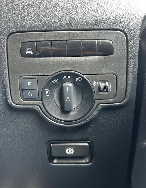 Used Mercedes-Benz Vito 2018 for sale - 76283309: Photo 14
