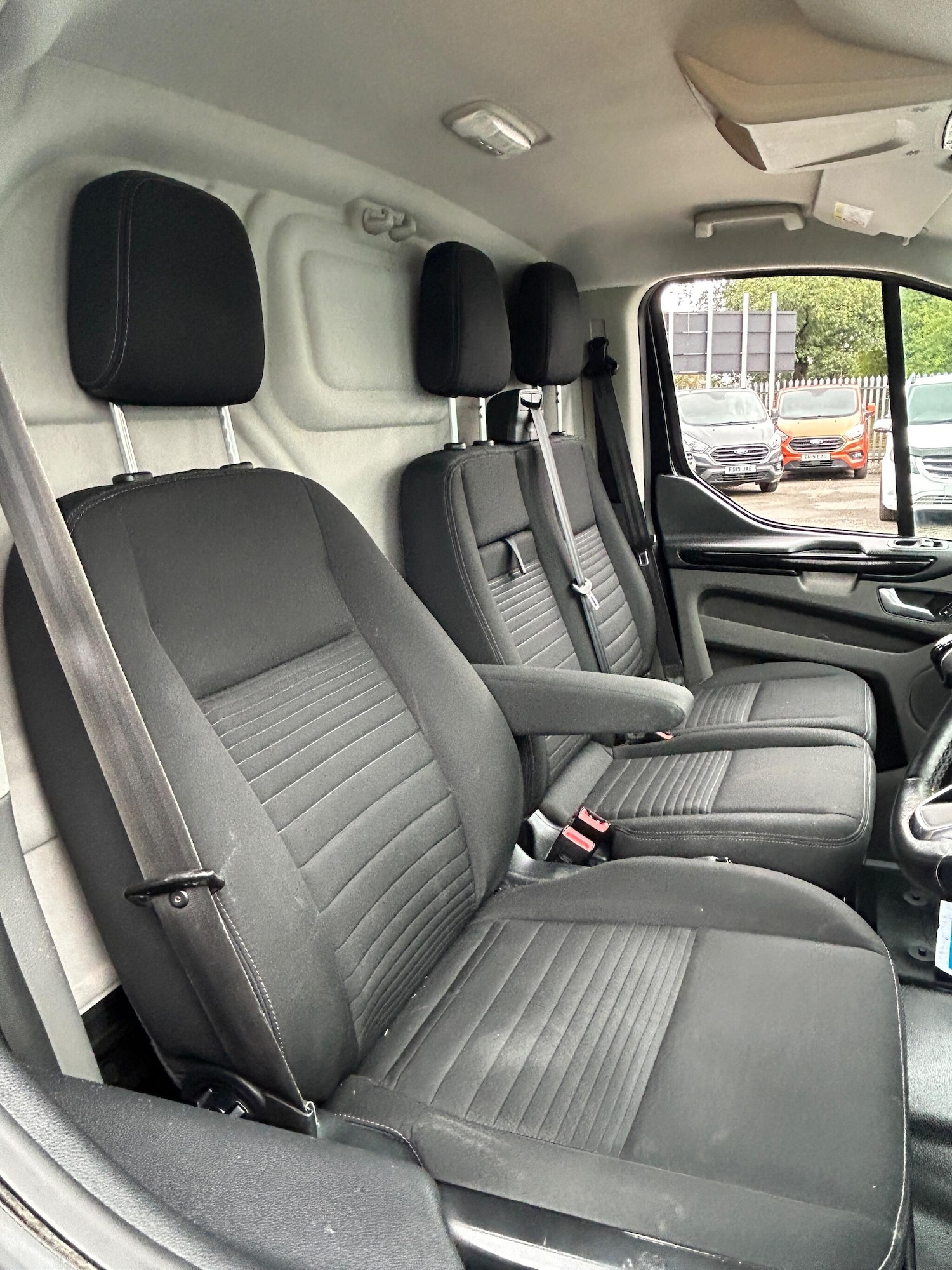 Used Ford Transit Custom 2020 for sale - 76094636: Photo 9
