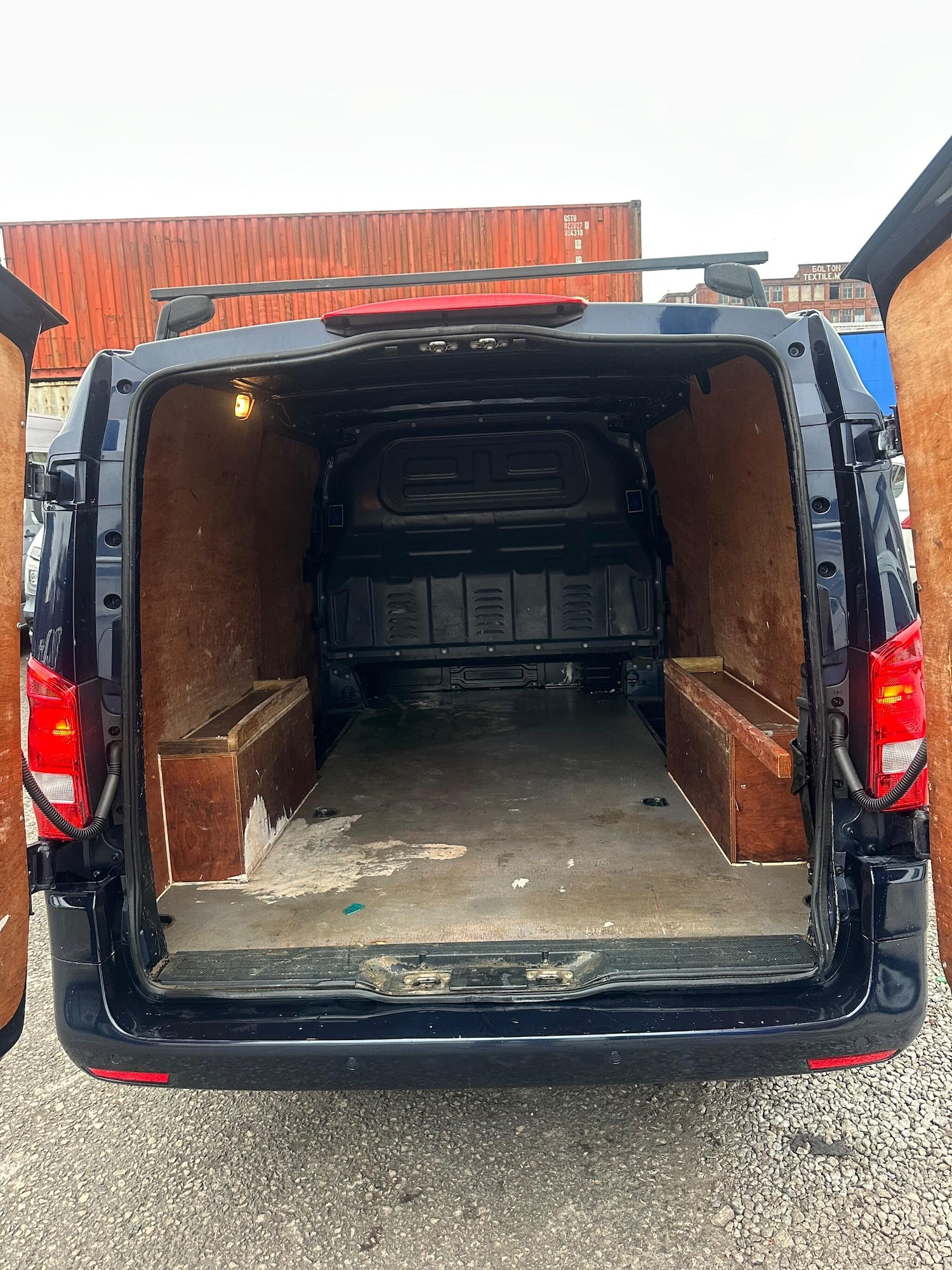 Used Mercedes-Benz Vito 2016 for sale - 76993128: Photo 16