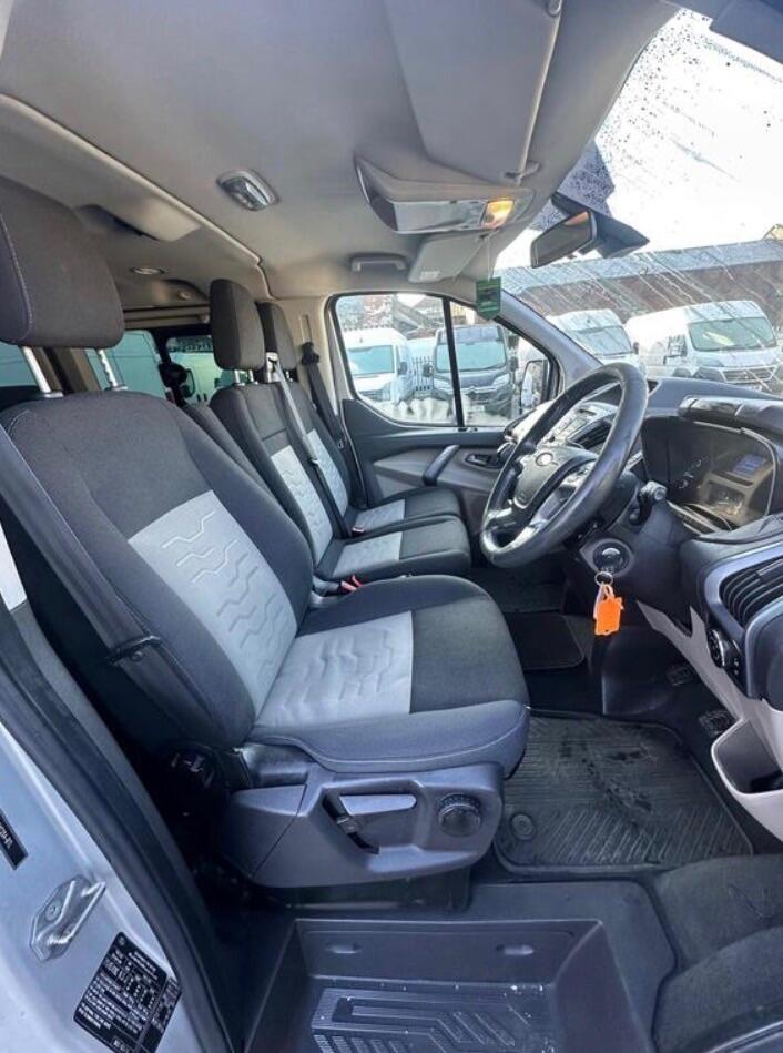 Used Ford Tourneo Custom 2015 for sale - 78101114: Photo 14