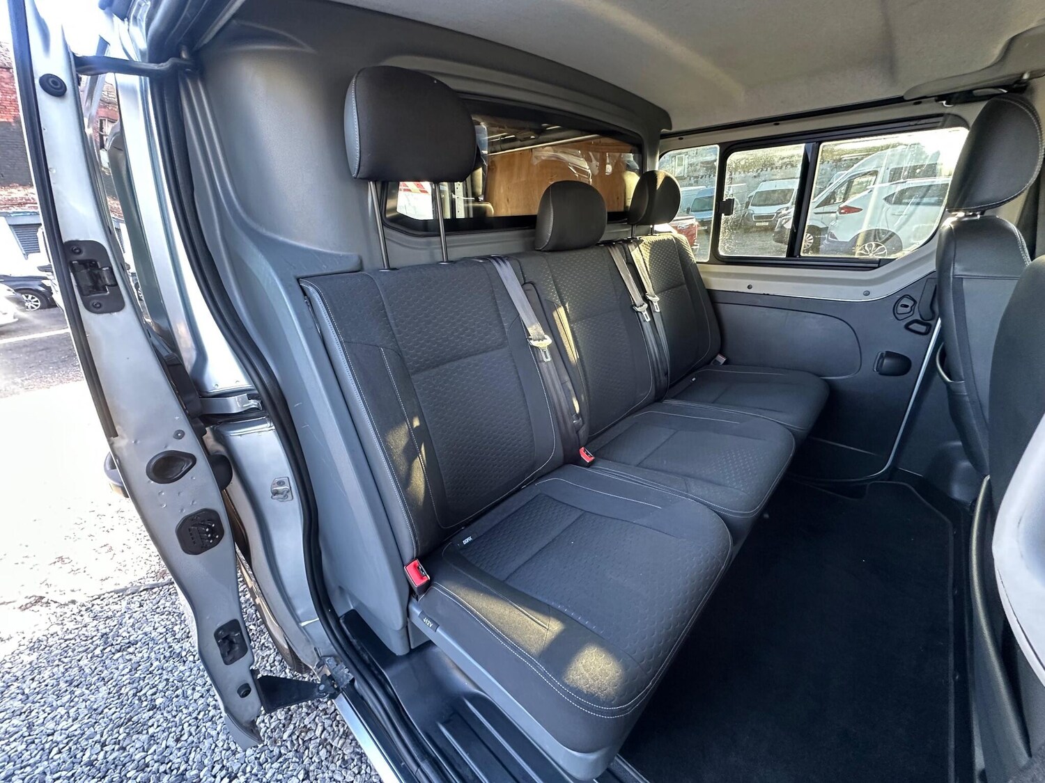 Used Vauxhall Vivaro 2017 for sale - 77882888: Photo 18