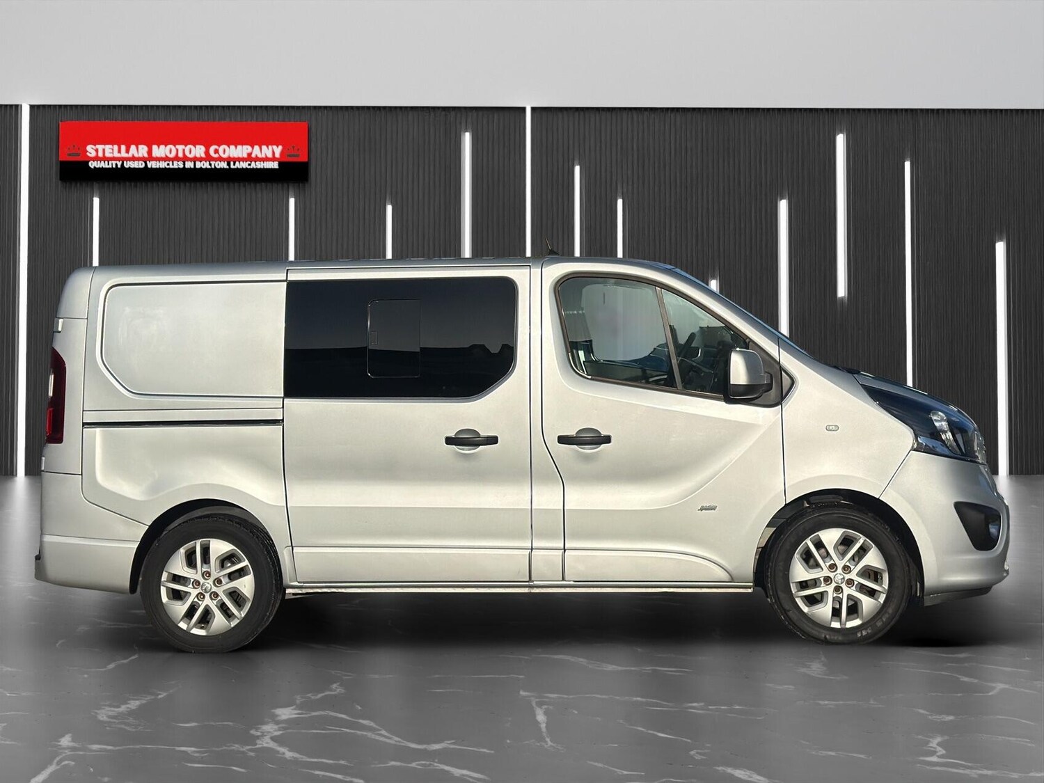 Used Vauxhall Vivaro 2017 for sale - 77882888: Photo 3