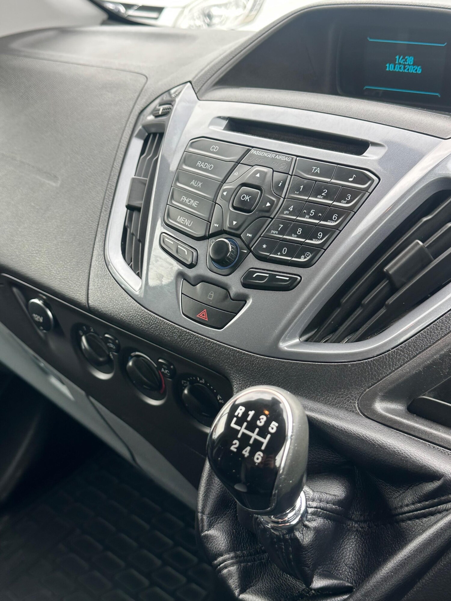 Used Ford Transit Custom 2015 for sale - 77839046: Photo 9