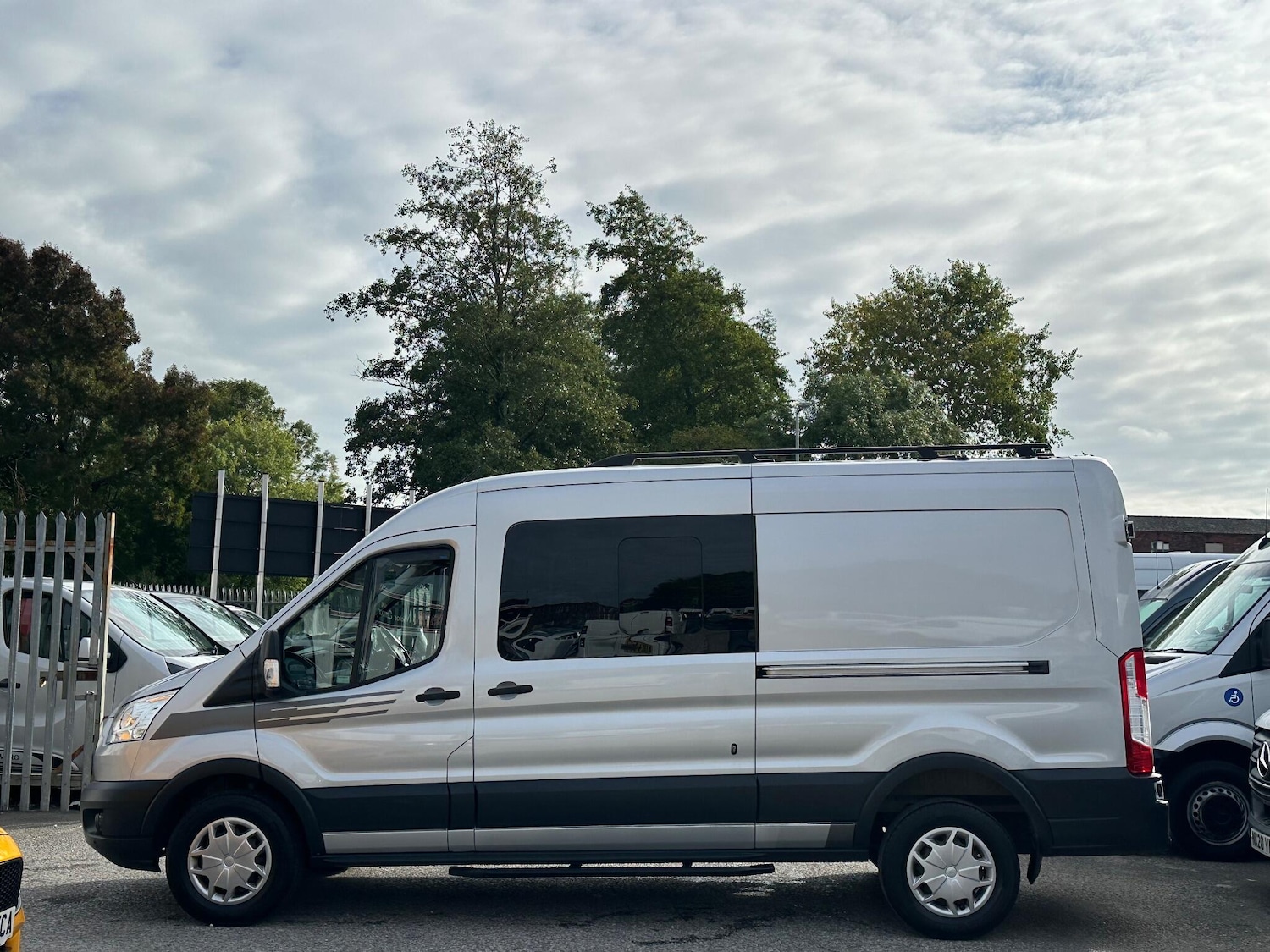 Used Ford Transit 2019 for sale - 76109760: Photo 1