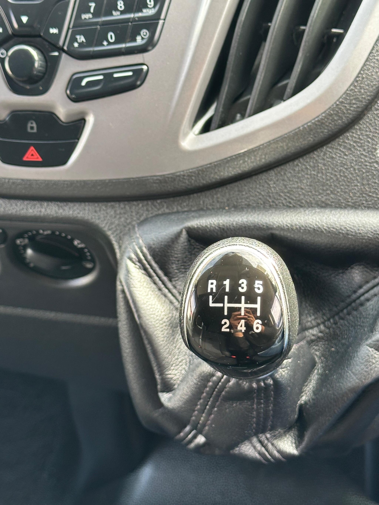 Used Ford Transit 2019 for sale - 76109760: Photo 25