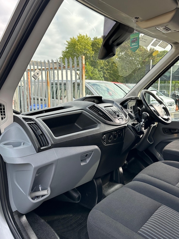 Used Ford Transit 2019 for sale - 76109760: Photo 26
