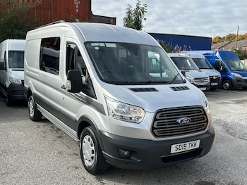 Used Ford Transit 2019 for sale - 76109760: Photo 2