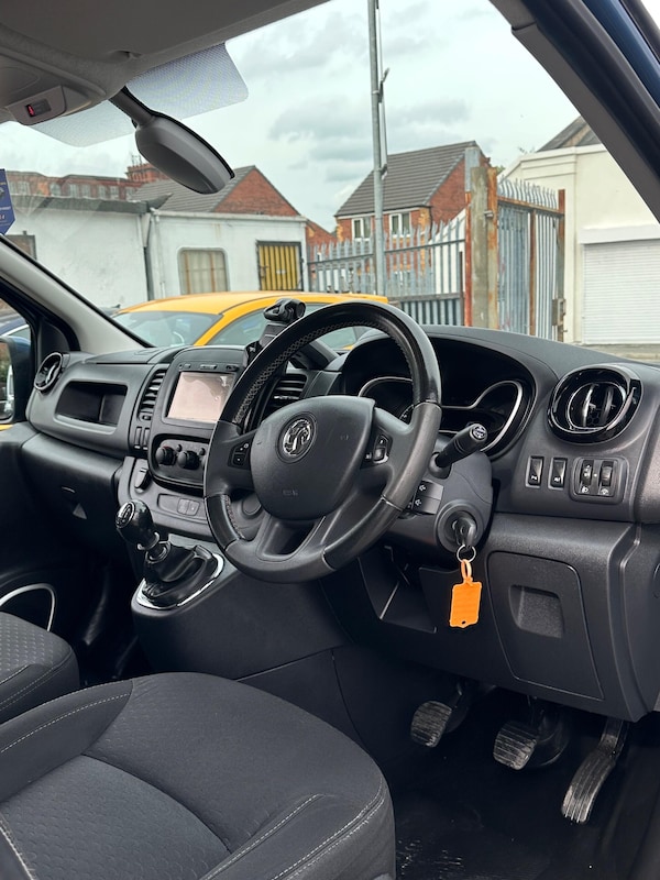 Used Vauxhall Vivaro 2017 for sale - 76094588: Photo 15