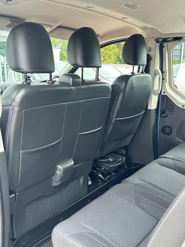 Used Vauxhall Vivaro 2017 for sale - 76094588: Photo 23