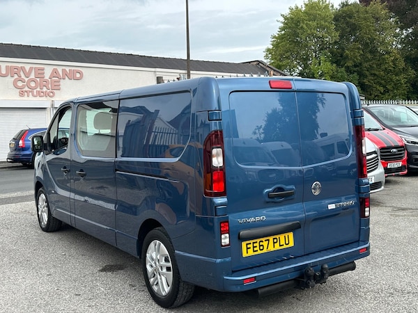 Used Vauxhall Vivaro 2017 for sale - 76094588: Photo 5