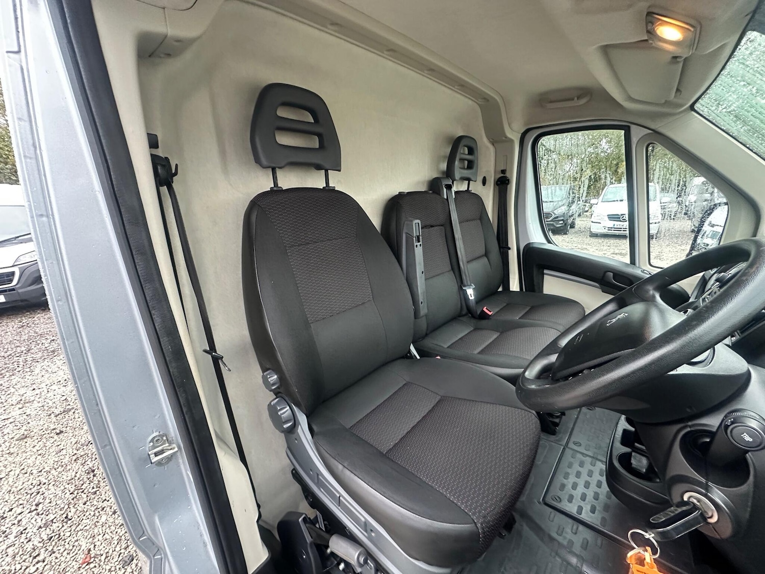 Used Peugeot Boxer 2017 for sale - 76549434: Photo 10