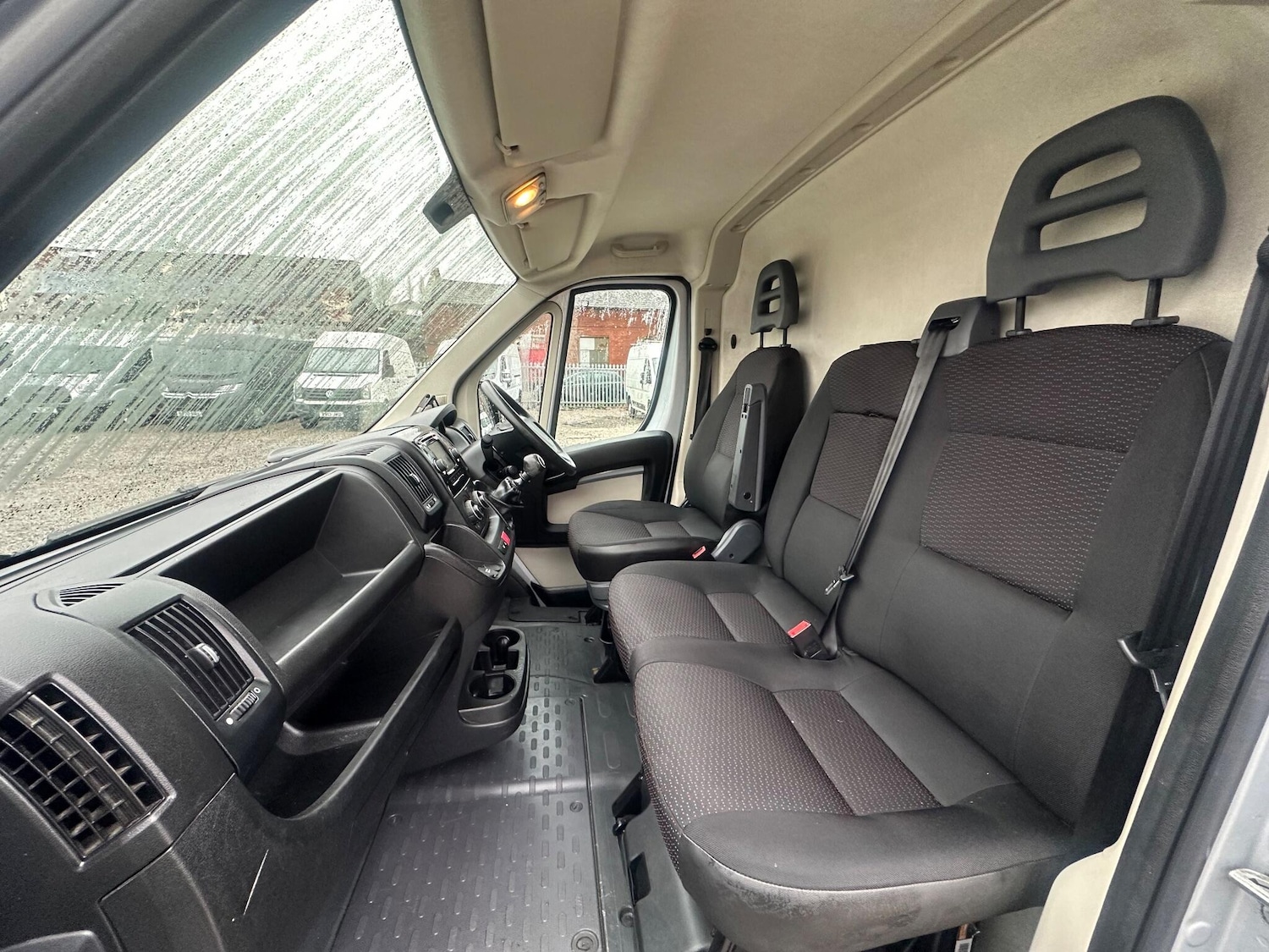 Used Peugeot Boxer 2017 for sale - 76549434: Photo 12