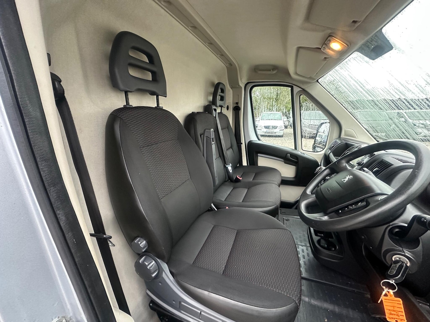 Used Peugeot Boxer 2017 for sale - 76549434: Photo 9