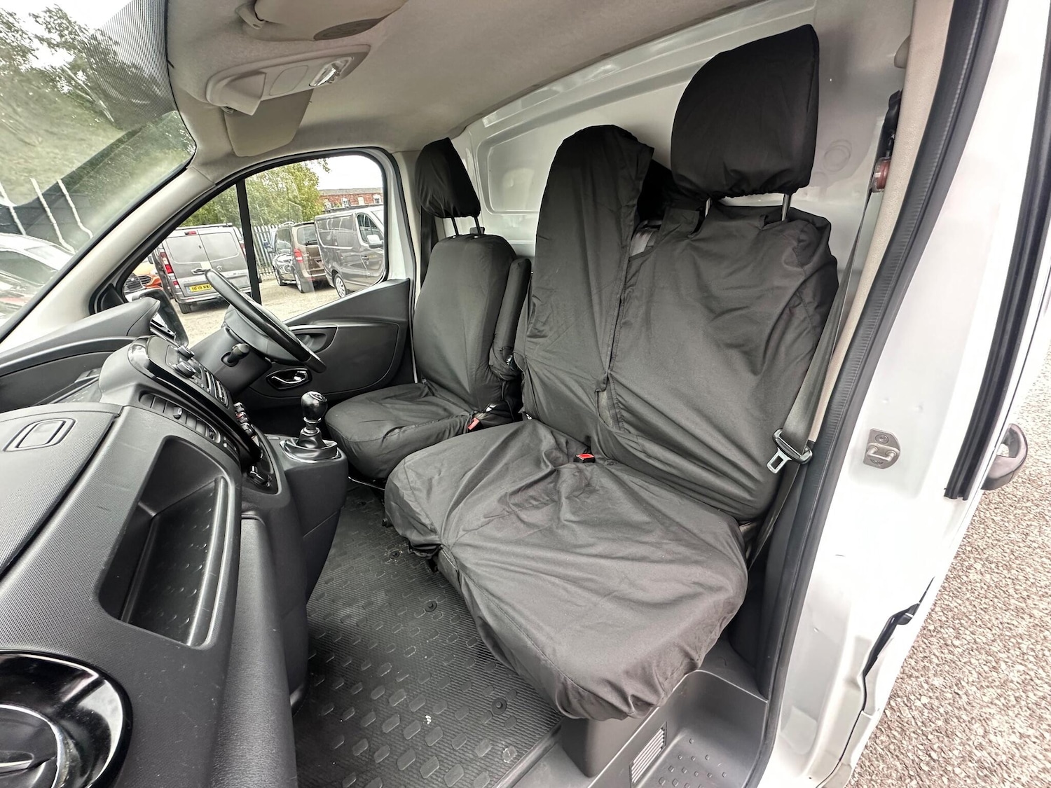 Used Vauxhall Vivaro 2017 for sale - 76318041: Photo 16