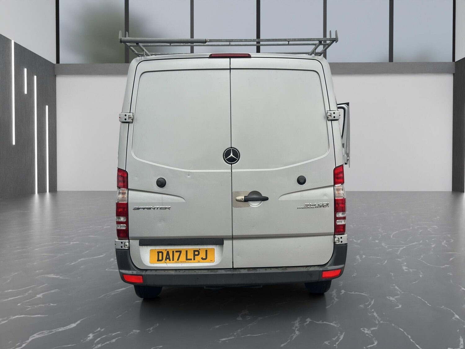 Used Mercedes-Benz Sprinter 2017 for sale - 77344505: Photo 7