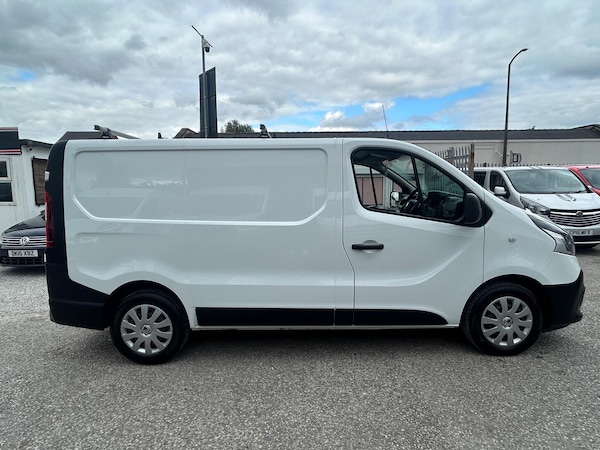 Used Renault Trafic 2021 for sale - 76099604: Photo 2