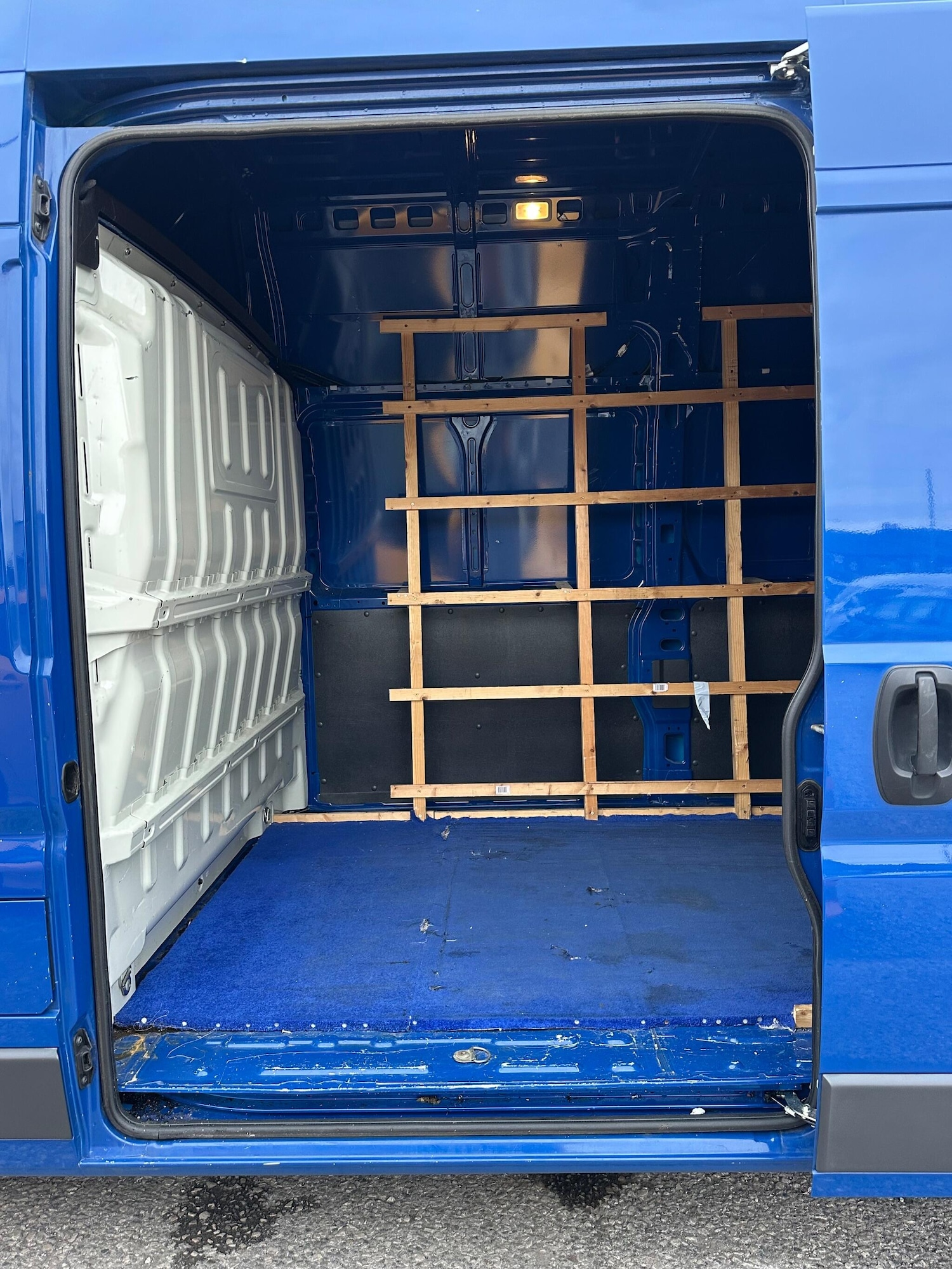 Vehicle 21