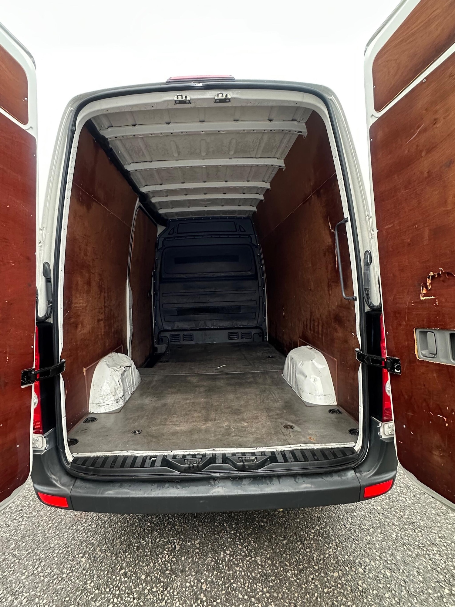 Used Volkswagen Crafter 2016 for sale - 76485487: Photo 9