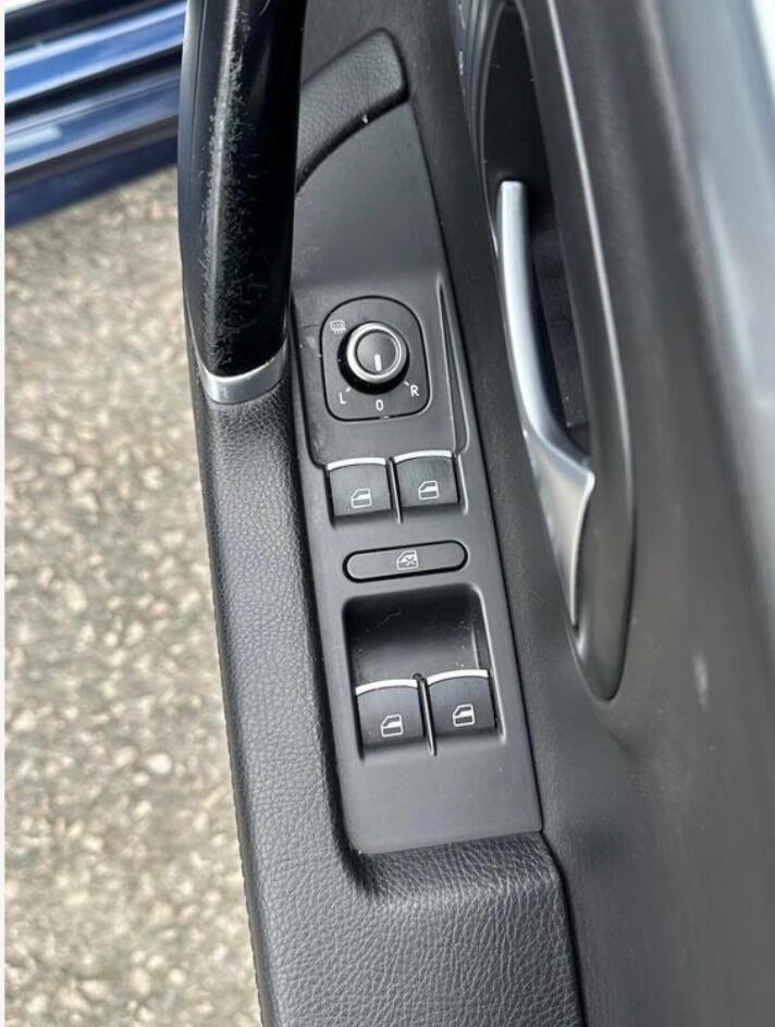 Used Volkswagen CC for sale - 76476608: Photo 25