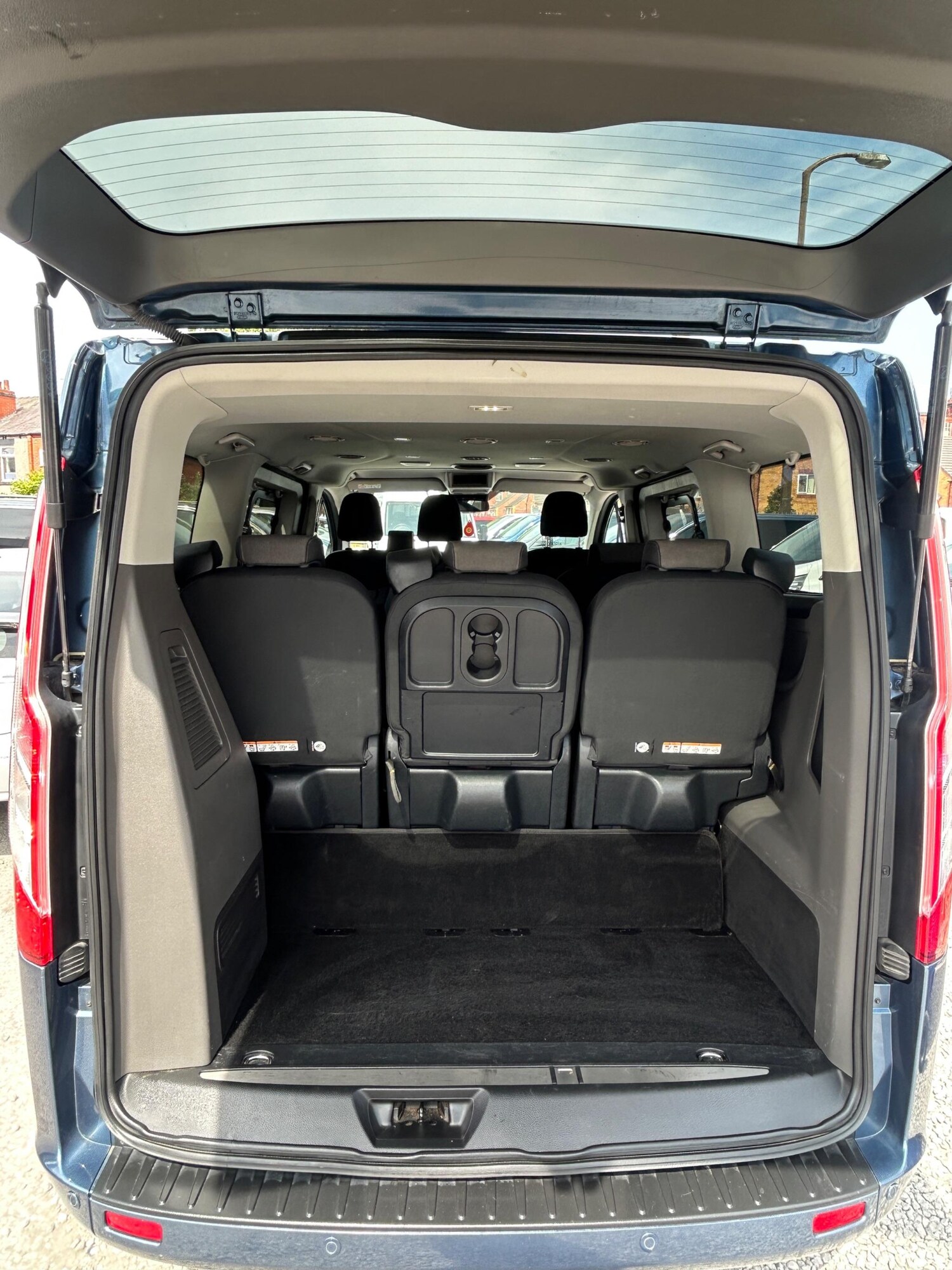 Vehicle 29