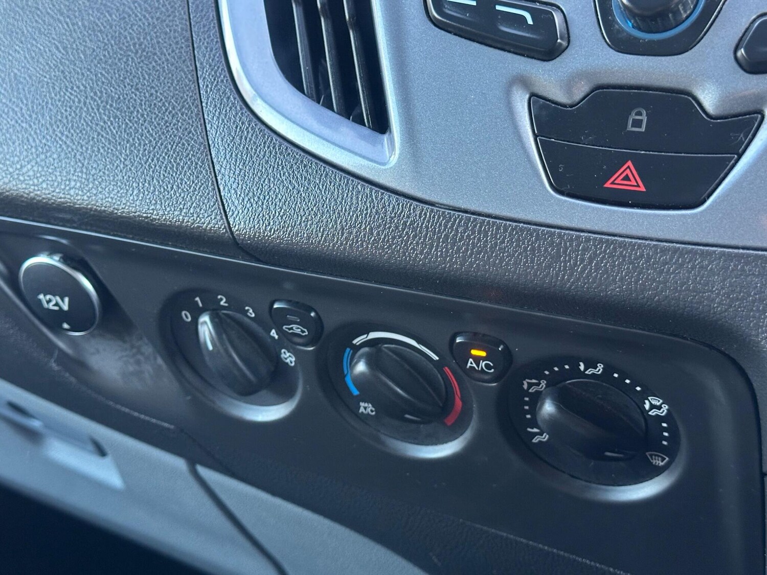 Used Ford Transit Custom 2016 for sale - 77768362: Photo 12