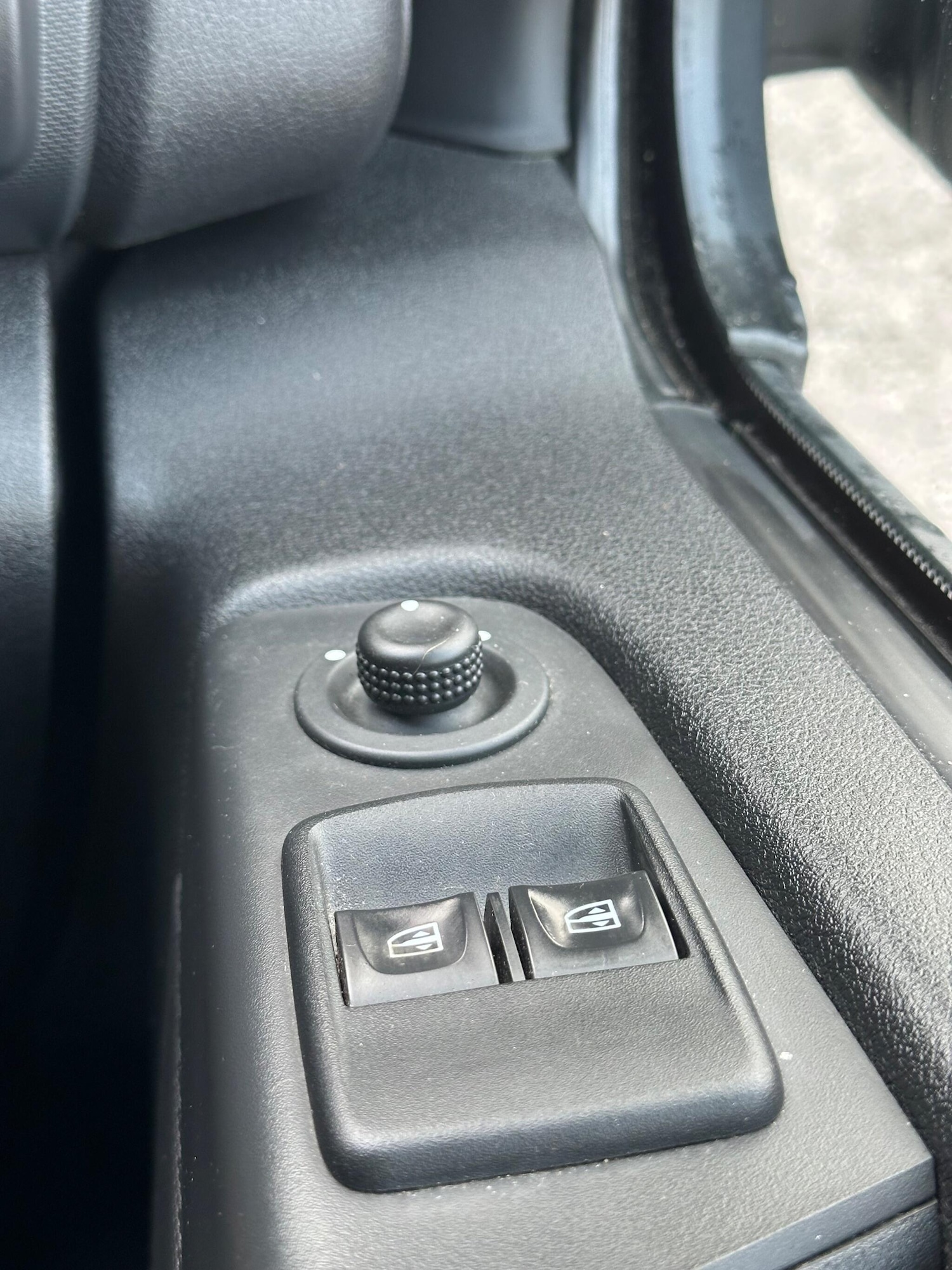 Used Vauxhall Vivaro 2017 for sale - 76823935: Photo 11