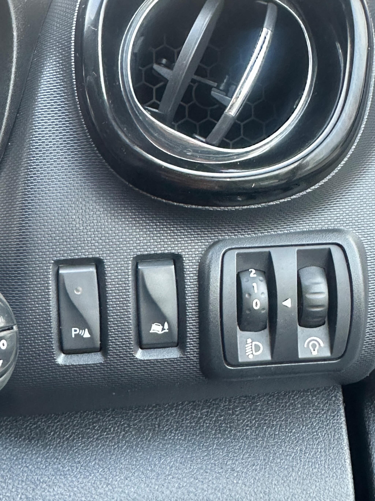 Used Vauxhall Vivaro 2017 for sale - 76823935: Photo 12