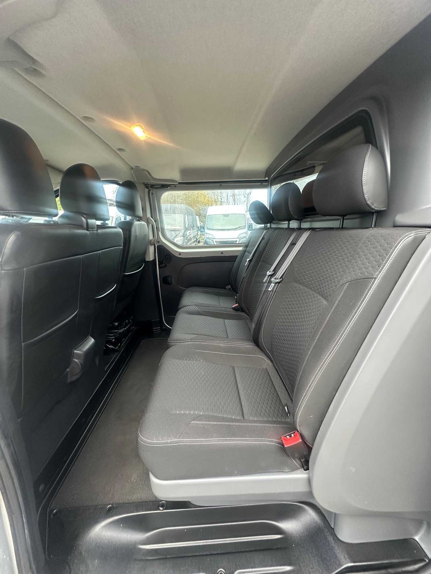 Used Vauxhall Vivaro 2017 for sale - 76823935: Photo 23