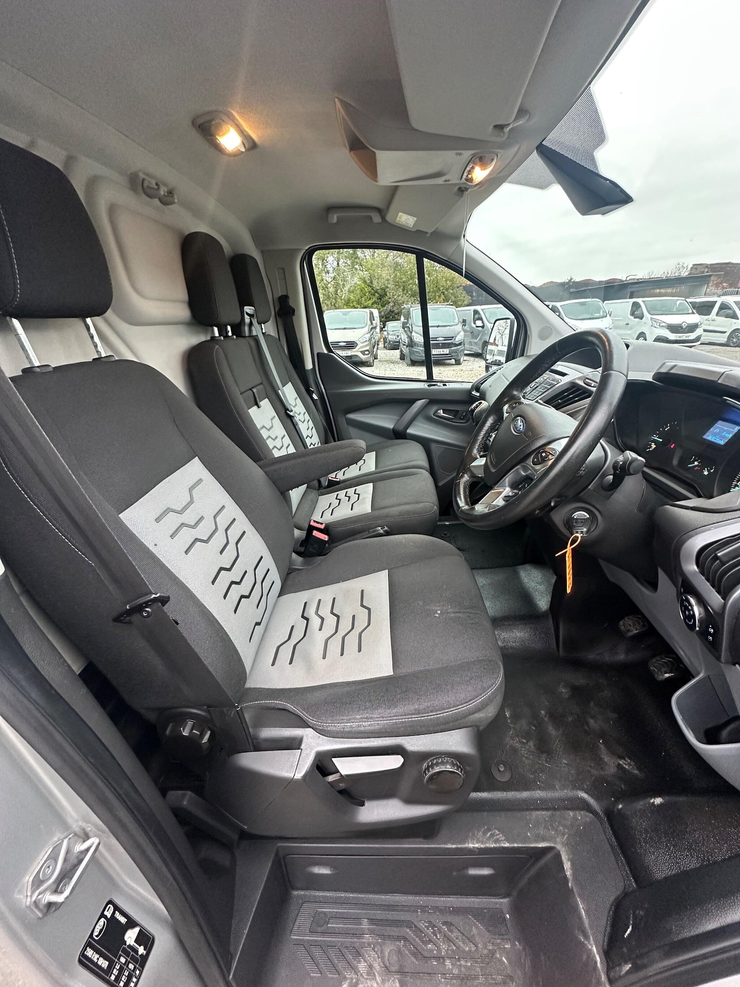 Used Ford Transit Custom 2016 for sale - 76715526: Photo 11