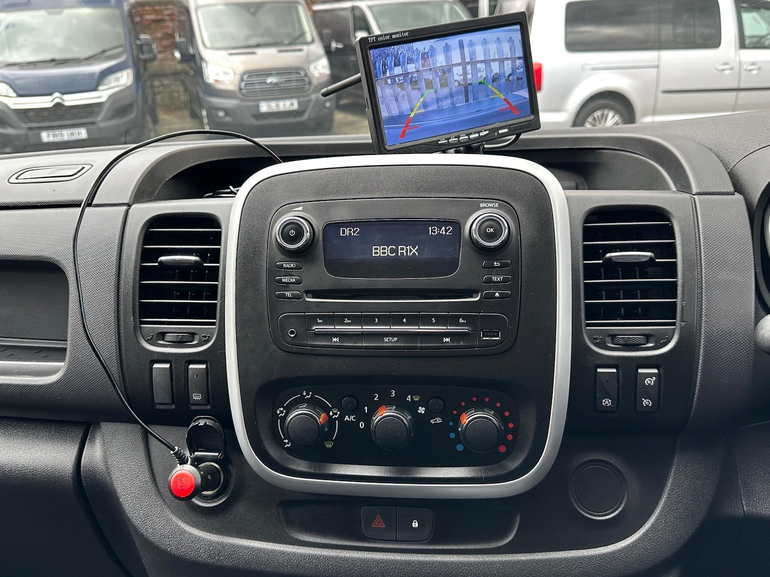 Used Vauxhall Vivaro 2015 for sale - 76336295: Photo 24