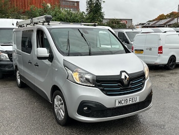 Used Renault Trafic 2019 for sale - 76158872: Photo 2