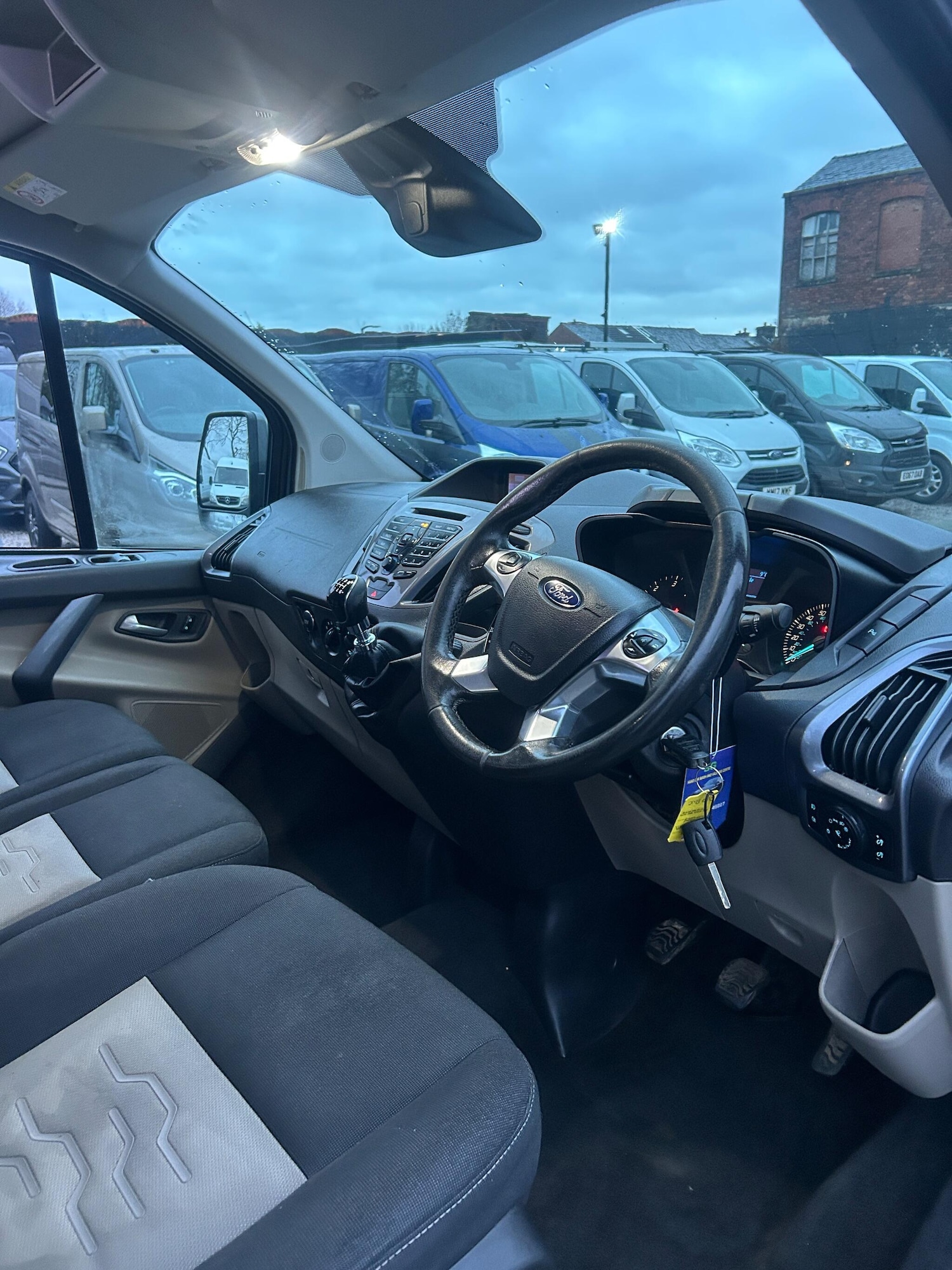 Used Ford Transit Custom 2017 for sale - 77163003: Photo 14