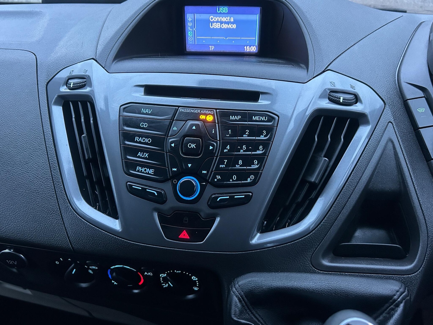 Used Ford Transit Custom 2017 for sale - 77163003: Photo 16