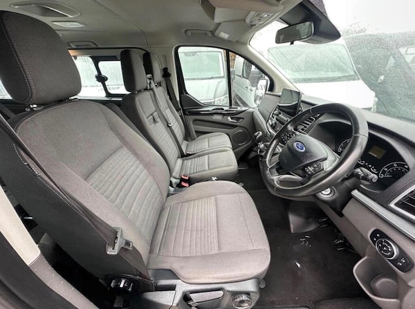 Used Ford Tourneo Custom 2018 for sale - 76295692: Photo 9