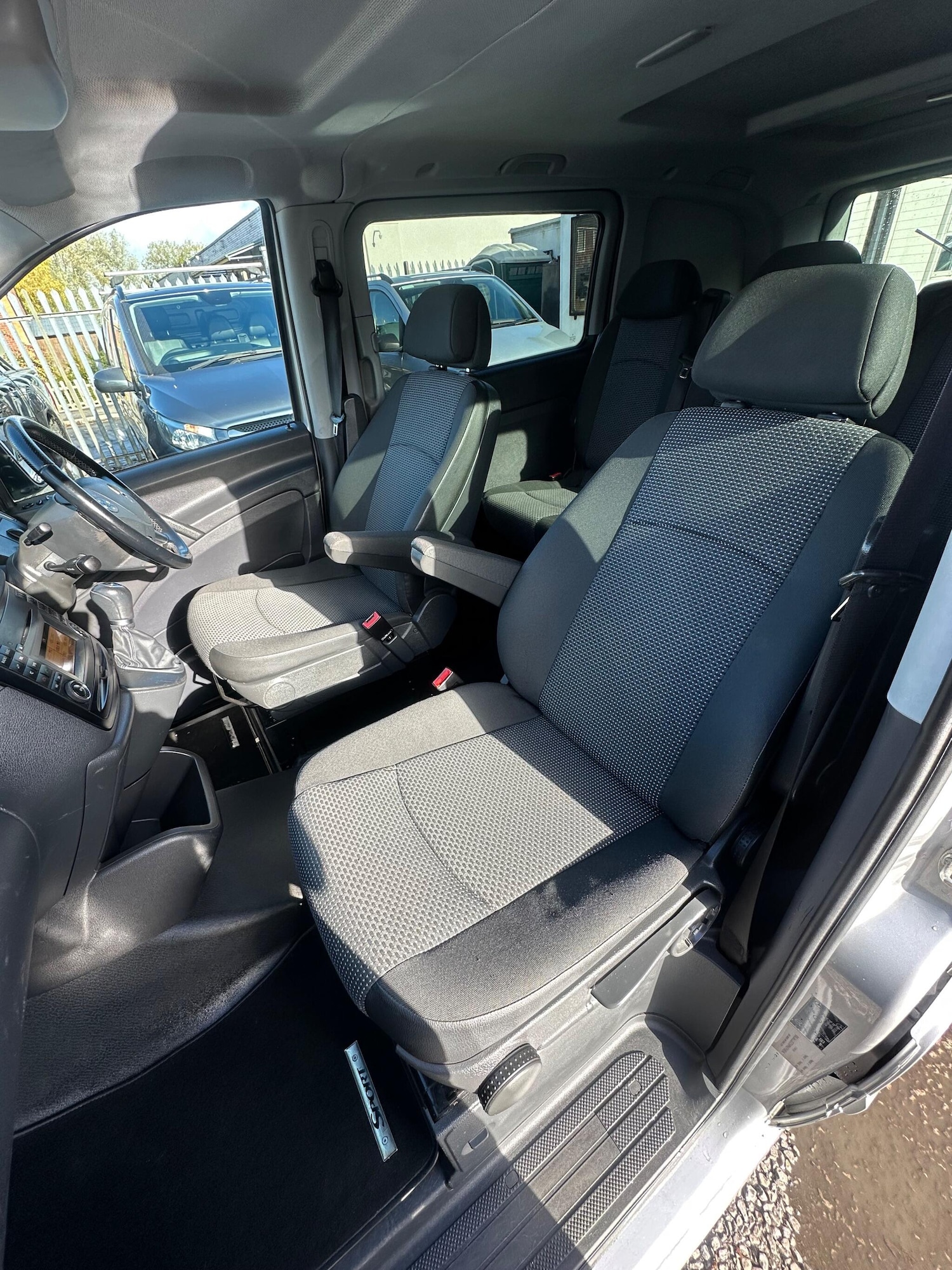 Used Mercedes-Benz Vito 2013 for sale - 76441364: Photo 15