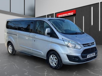 Used Ford Tourneo Custom 2015 for sale - 76658129: Photo