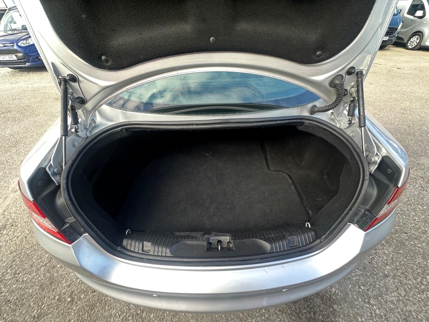 Used Jaguar XF 2012 for sale - 78100114: Photo 16