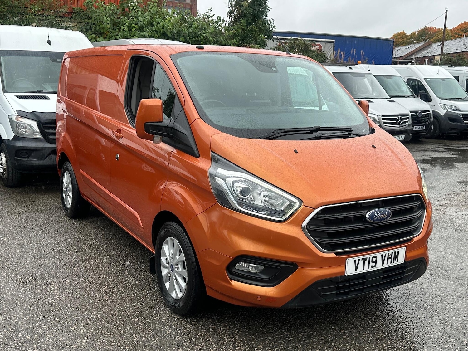 Used Ford Transit Custom 2019 for sale - 76166933: Photo 2