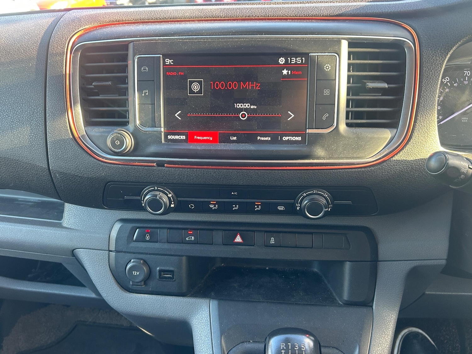 Used Citroen Dispatch 2018 for sale - 76743214: Photo 16