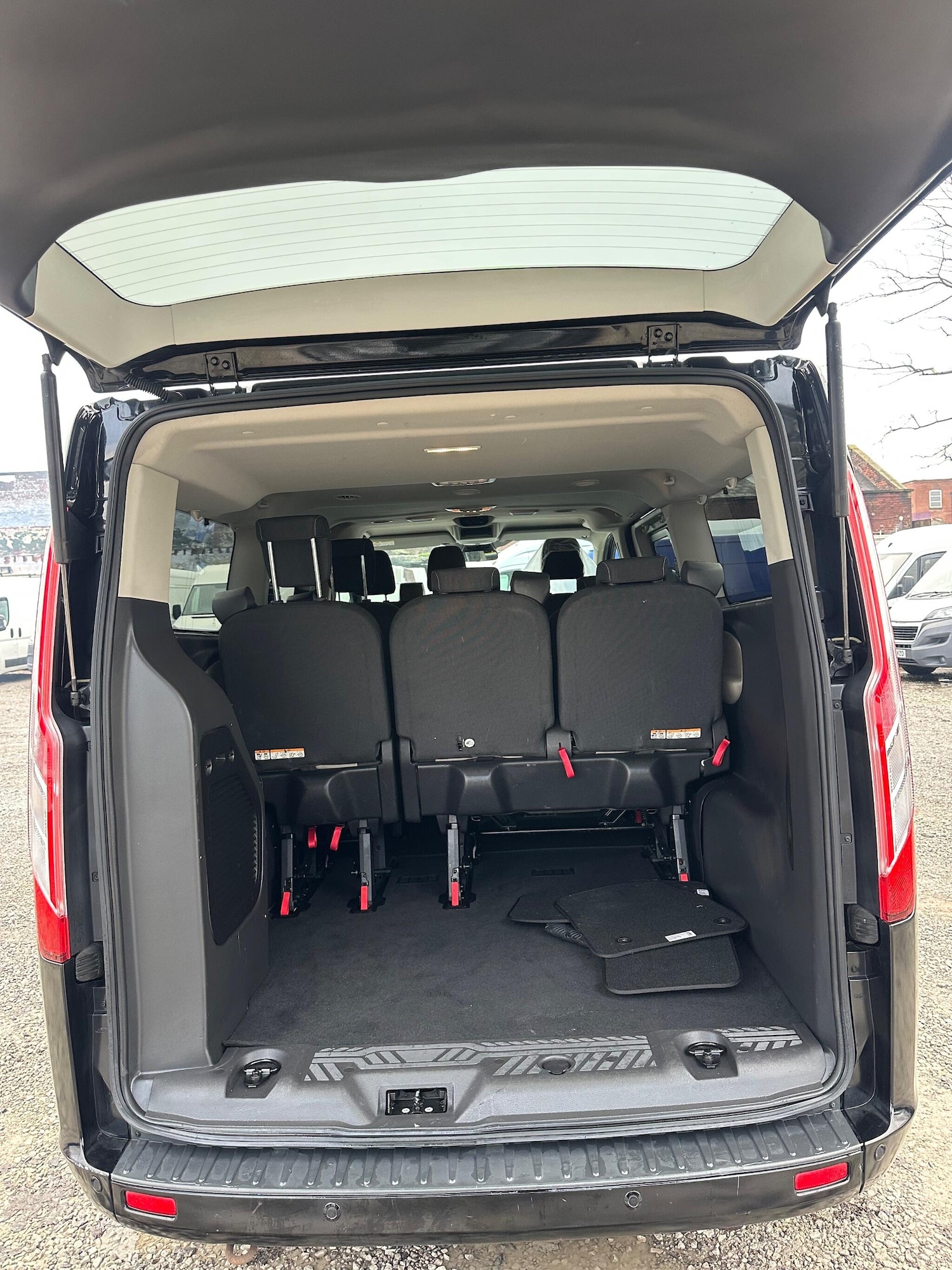 Used Ford Tourneo Custom 2017 for sale - 76823412: Photo 24