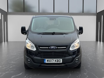 Used Ford Tourneo Custom 2017 for sale - 76823412: Photo