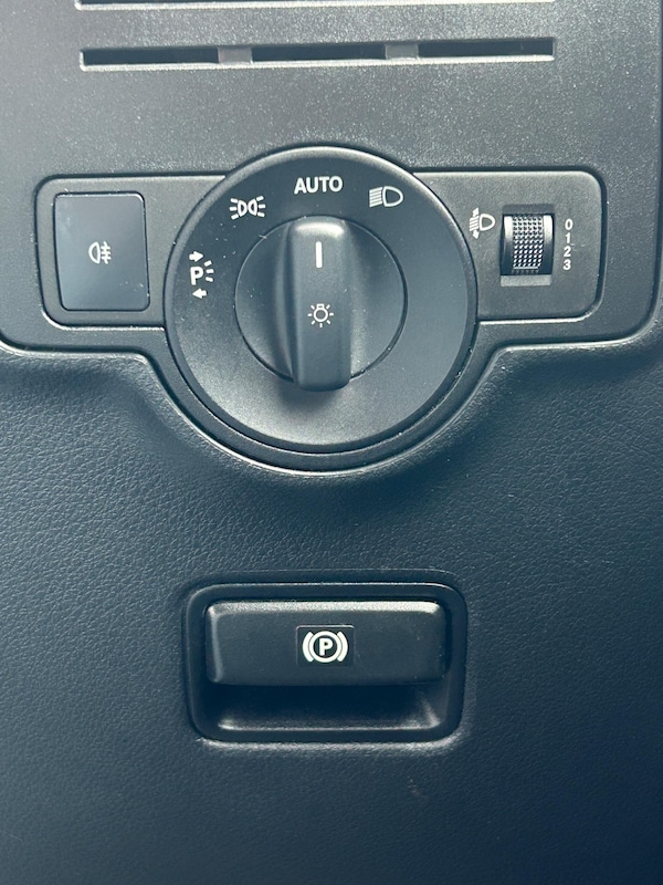 Used Mercedes-Benz Vito 2016 for sale - 75670158: Photo 16
