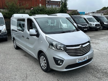 Used Vauxhall Vivaro 2015 for sale - 75318854: Photo