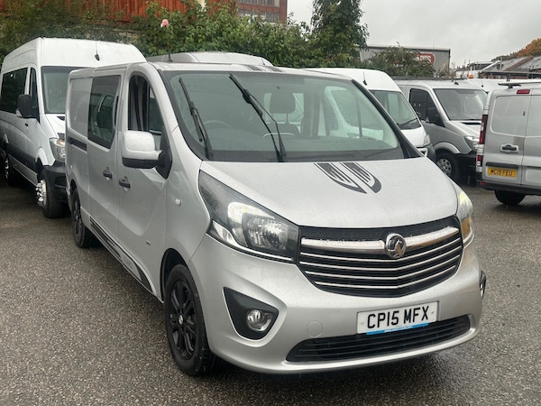 Used Vauxhall Vivaro 2015 for sale - 75318854: Photo 2