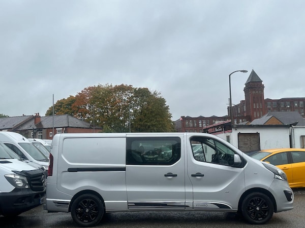 Used Vauxhall Vivaro 2015 for sale - 75318854: Photo 7