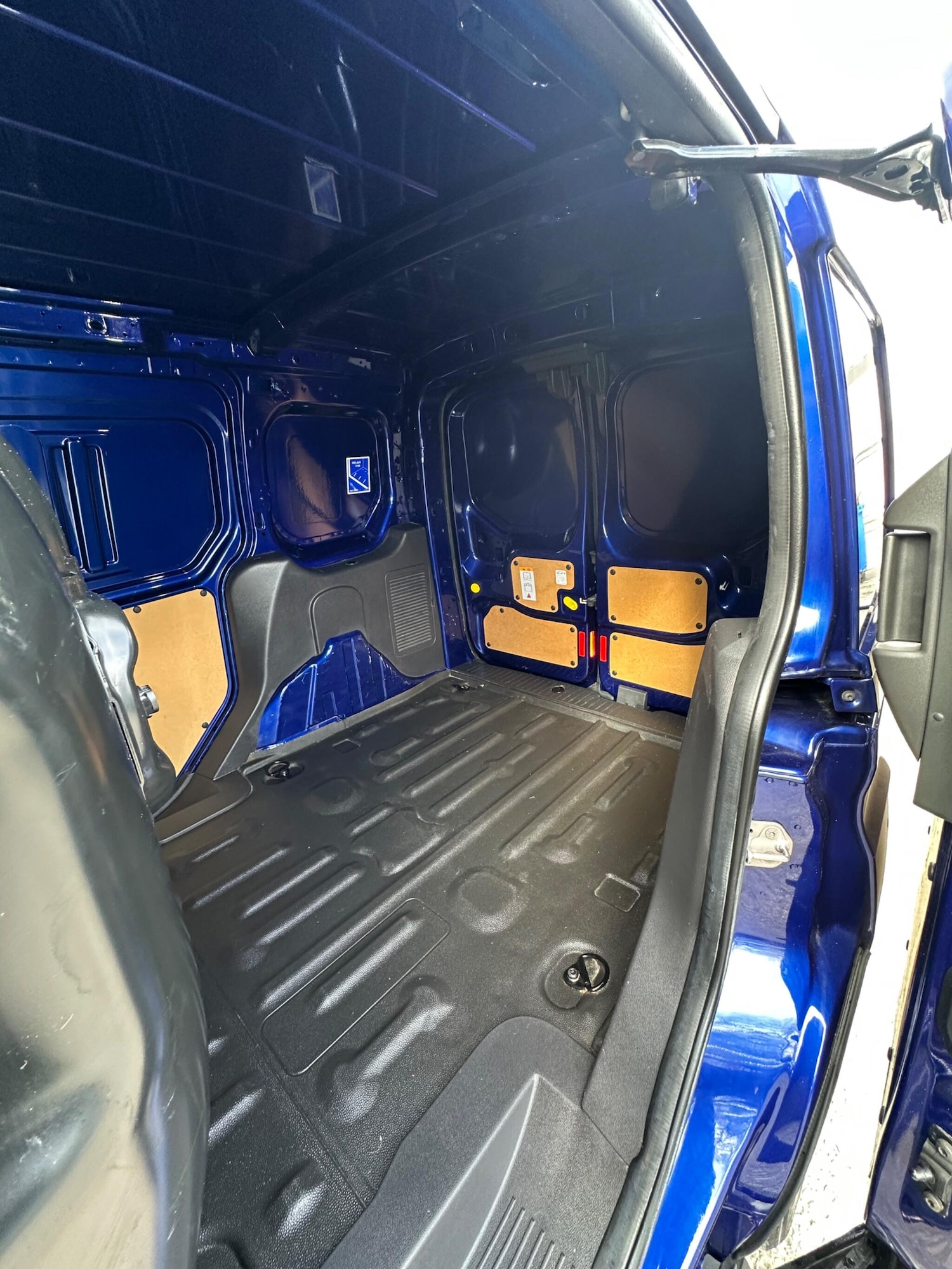 Used Ford Transit Connect 2017 for sale - 77839967: Photo 21